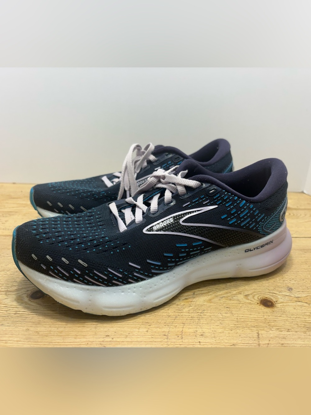 Brooks || Glycerin 20 Women's Running Shoes Precoat/Ocean/Lilac Sz 7.5